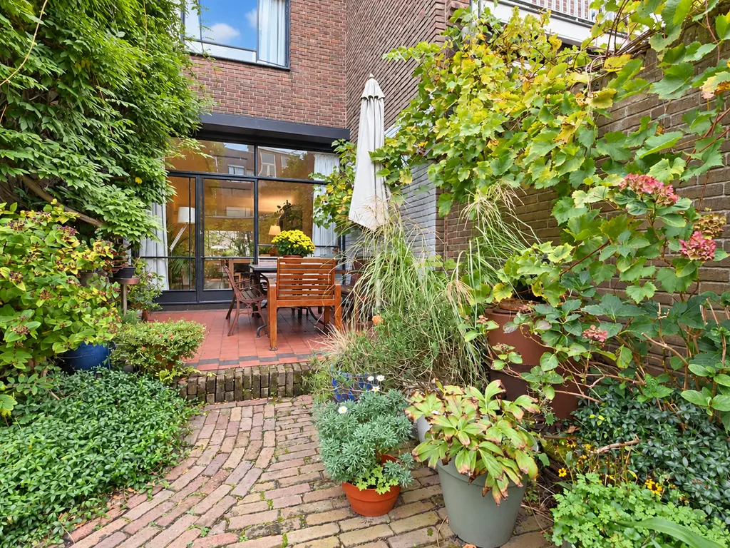 Mauvestraat 56, 'S-GRAVENHAGE