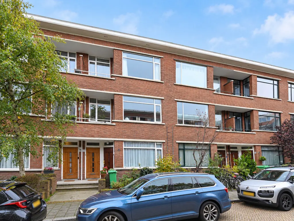 Van der Aastraat 122, 'S-GRAVENHAGE