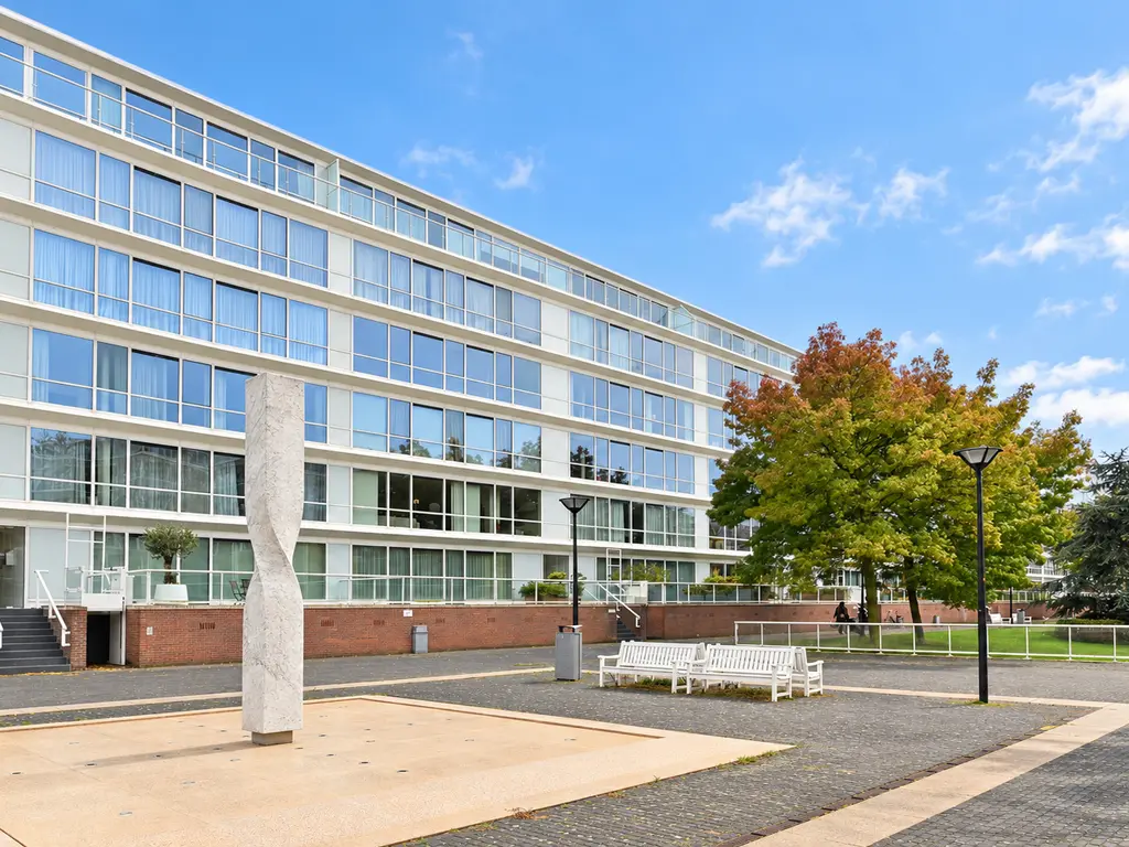 Burgemeester De Monchyplein 57, 'S-GRAVENHAGE