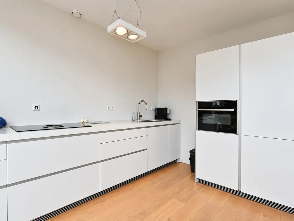 Burgemeester De Monchyplein 57, 'S-GRAVENHAGE