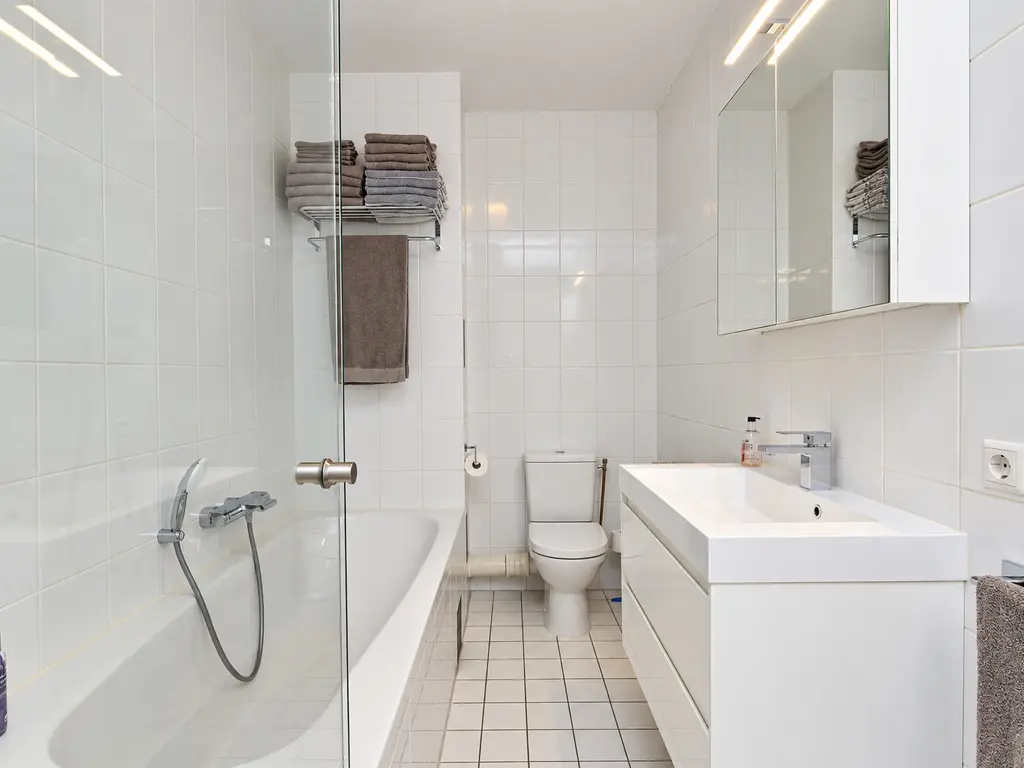 Burgemeester De Monchyplein 57, 'S-GRAVENHAGE