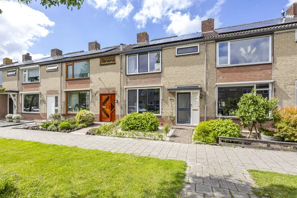 van Brederodestraat 38