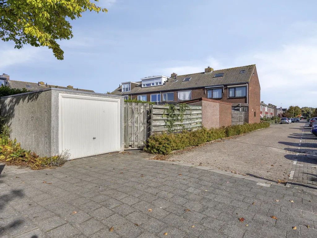 Wilhelminalaan 88, GIESSENBURG