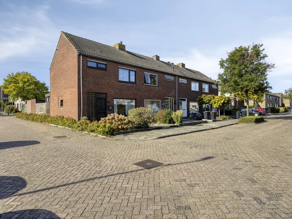 Wilhelminalaan 88, GIESSENBURG