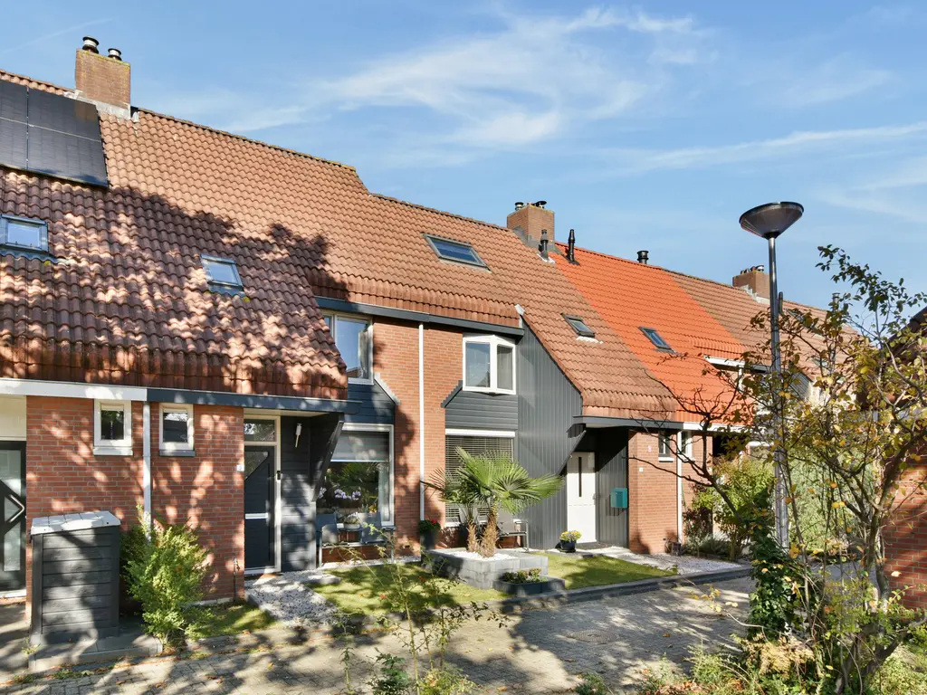 Flamingohoek 3, SPIJKENISSE