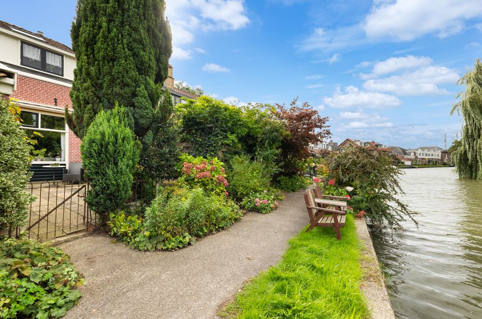 Tussenwoning te koop: Utrechtsestraatweg 59, Woerden