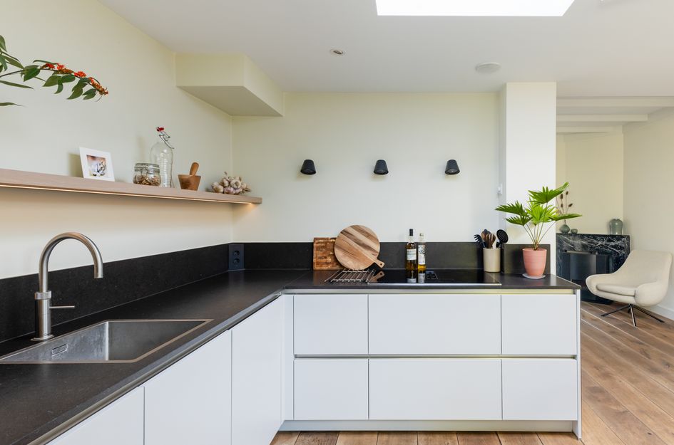 Tussenwoning te koop: Baanstraat 23, Woerden