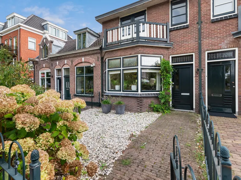 Torenwal 2I, WOERDEN