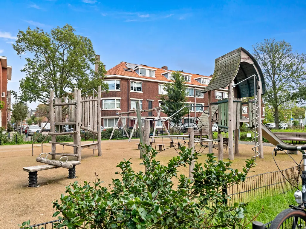 Sinjeur Semeynsweg 13, Den Haag
