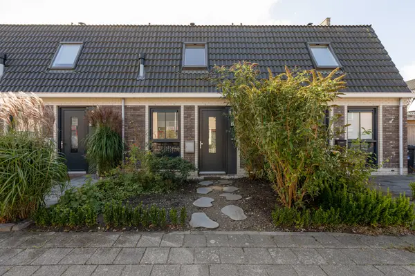 De Greiden 10, Bolsward