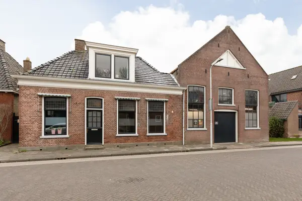 van Camminghaweg 3, Arum