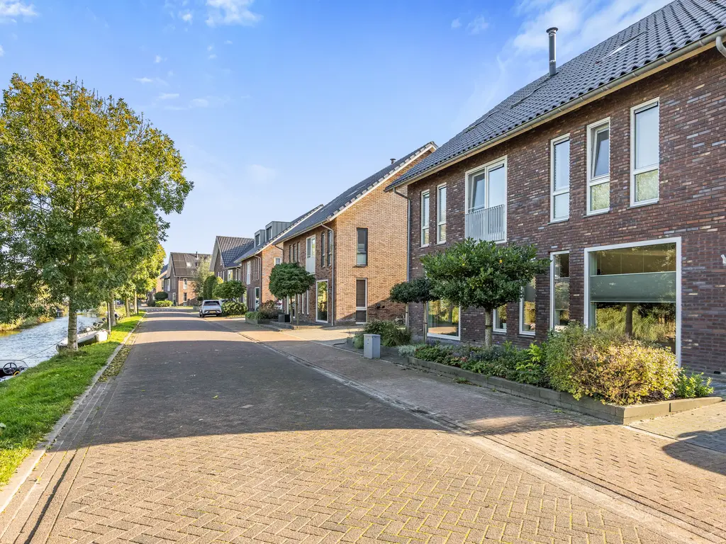 Catrijn Epessingel 10, Bolsward