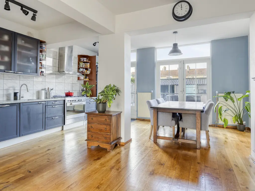 Burgemeester Verduynstraat 21, Pernis