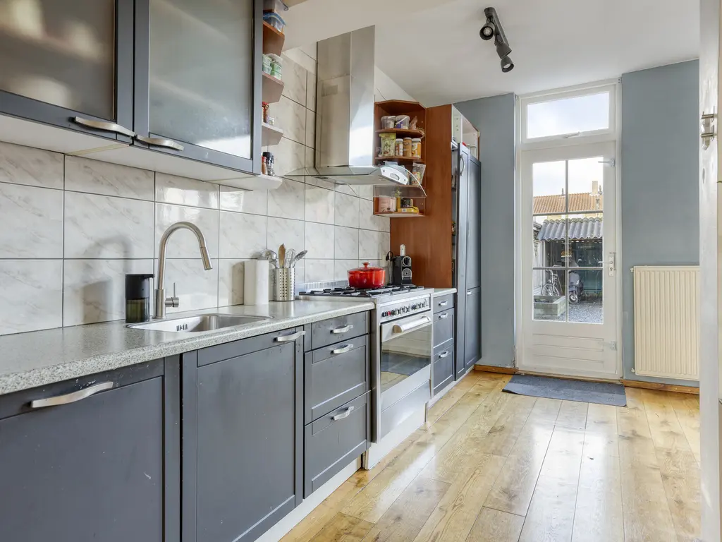 Burgemeester Verduynstraat 21, Pernis