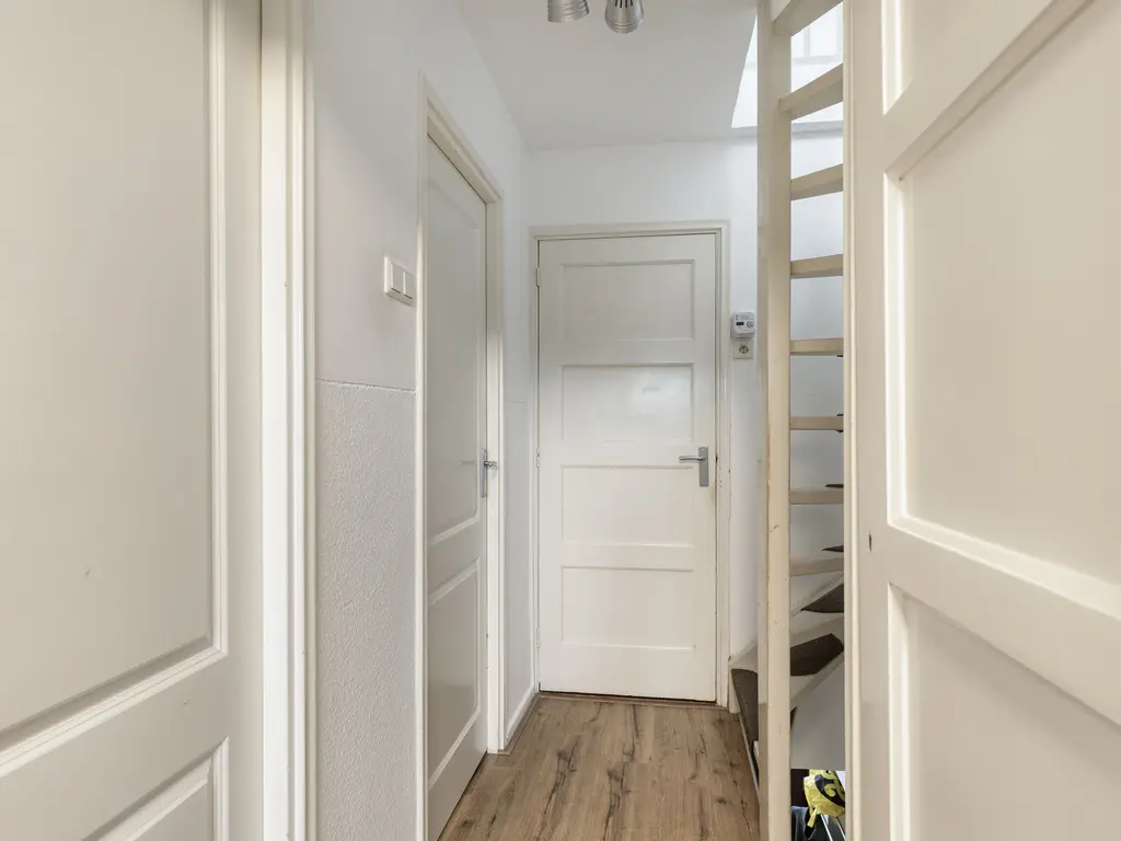 Burgemeester Verduynstraat 21, Pernis