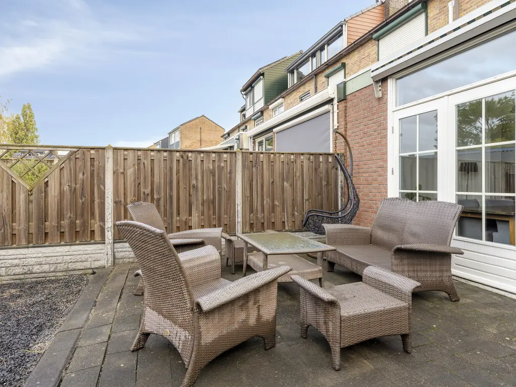 Burgemeester Verduynstraat 21, Pernis