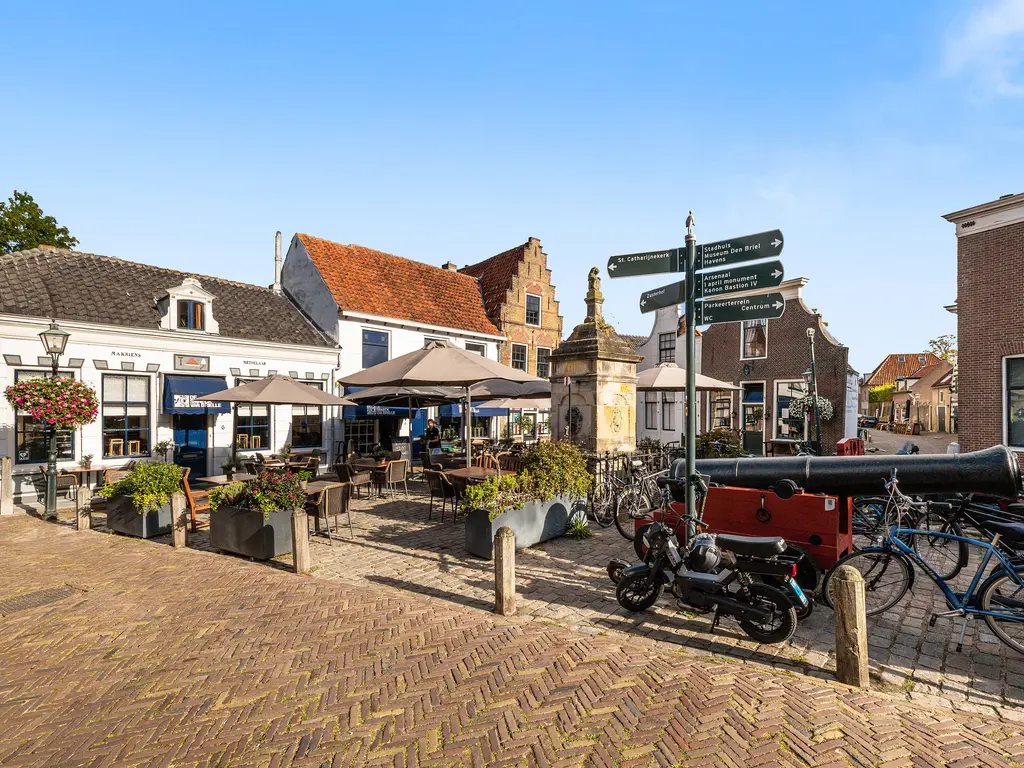Wellerondom 5, BRIELLE