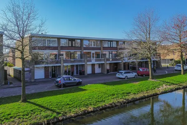 Frank van Borselenstraat 24