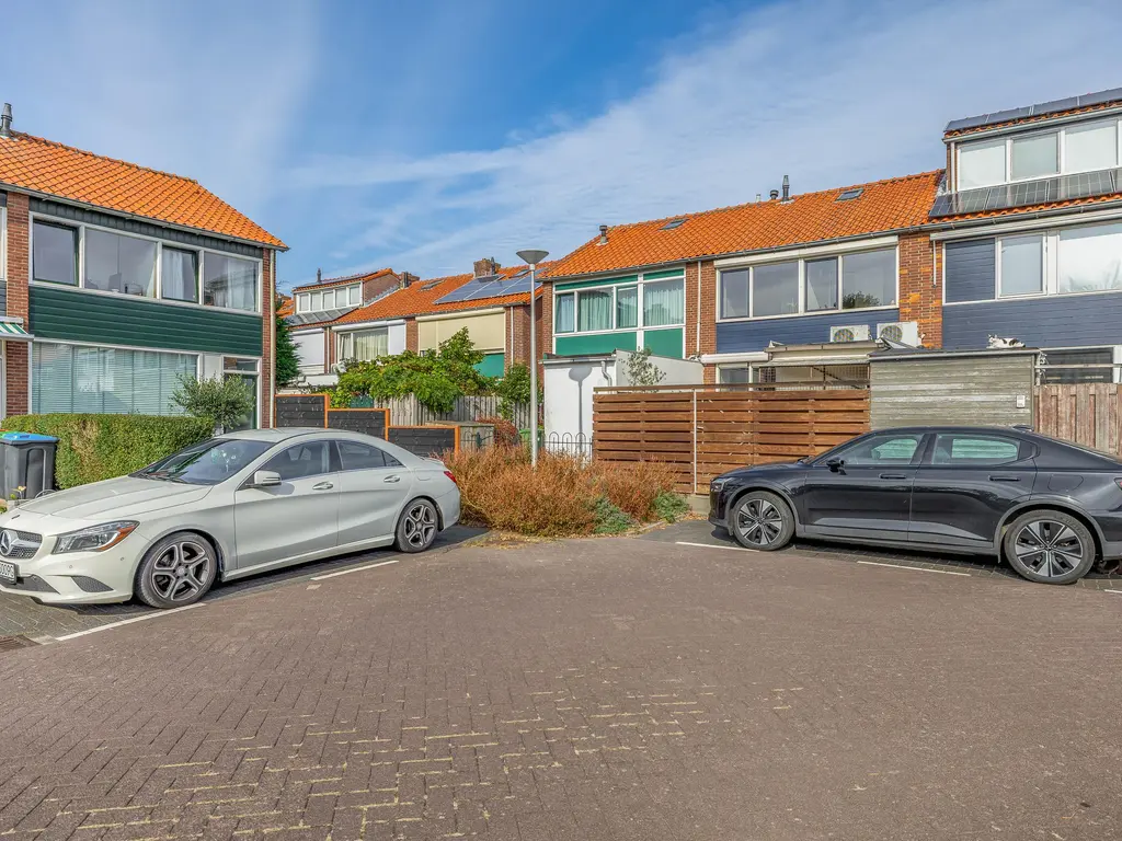 van Alkemadelaan 75, BRIELLE