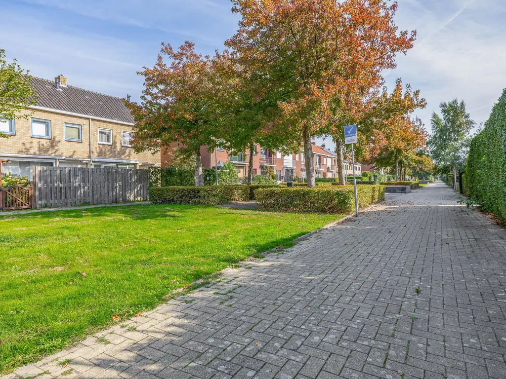 van Alkemadelaan 75, BRIELLE
