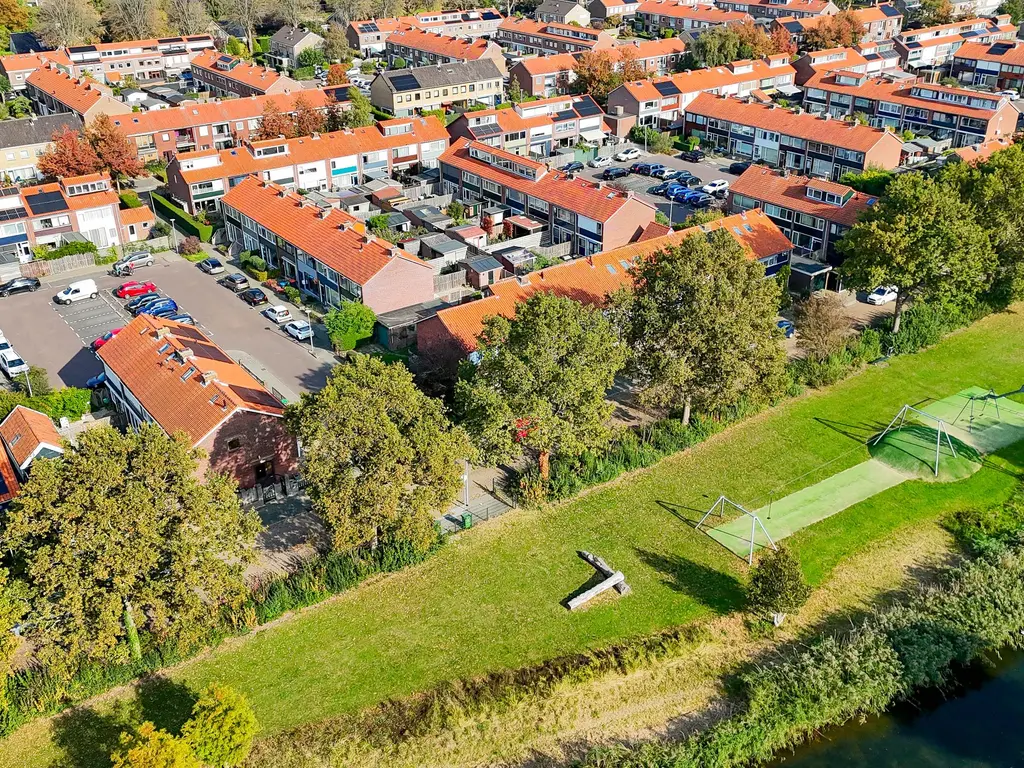 van Alkemadelaan 75, BRIELLE