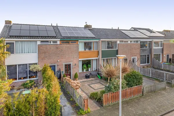 Ds Th Rijckewaerdstraat 25