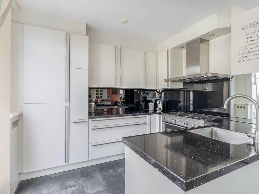 Ds Th Rijckewaerdstraat 43, BRIELLE