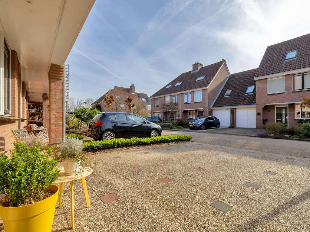 Sparregat 8, BRIELLE