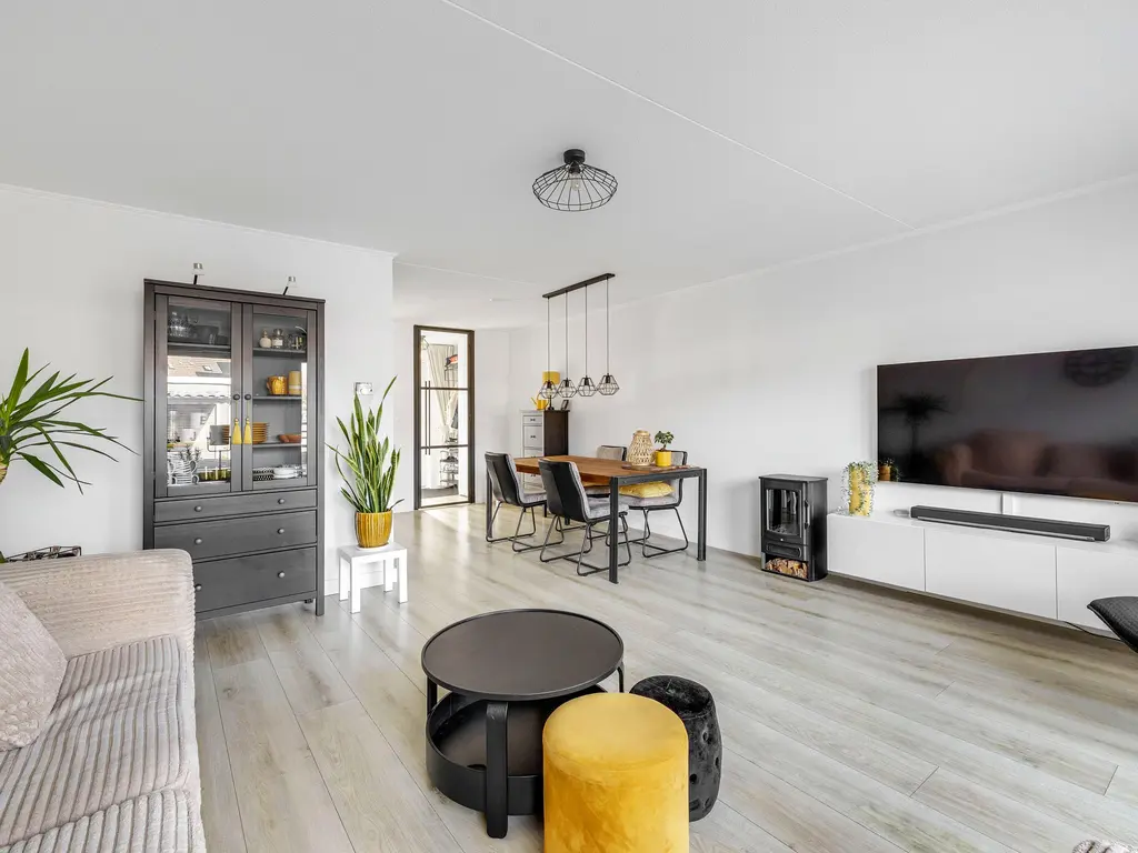 Sparregat 8, BRIELLE