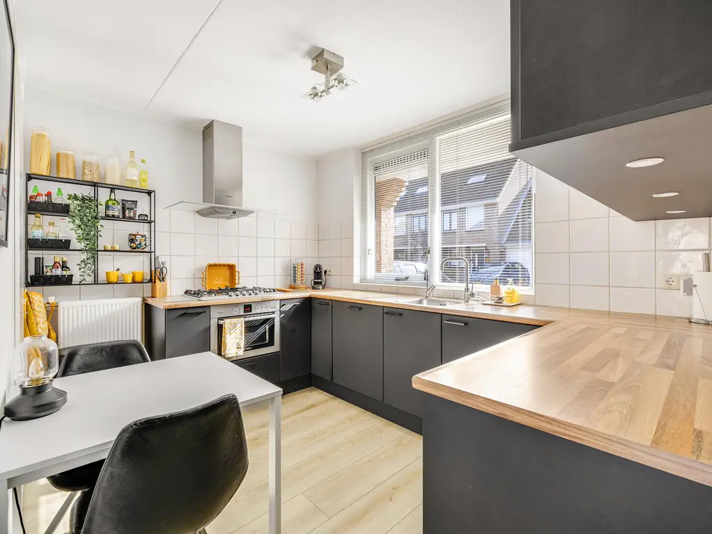 Sparregat 8, BRIELLE