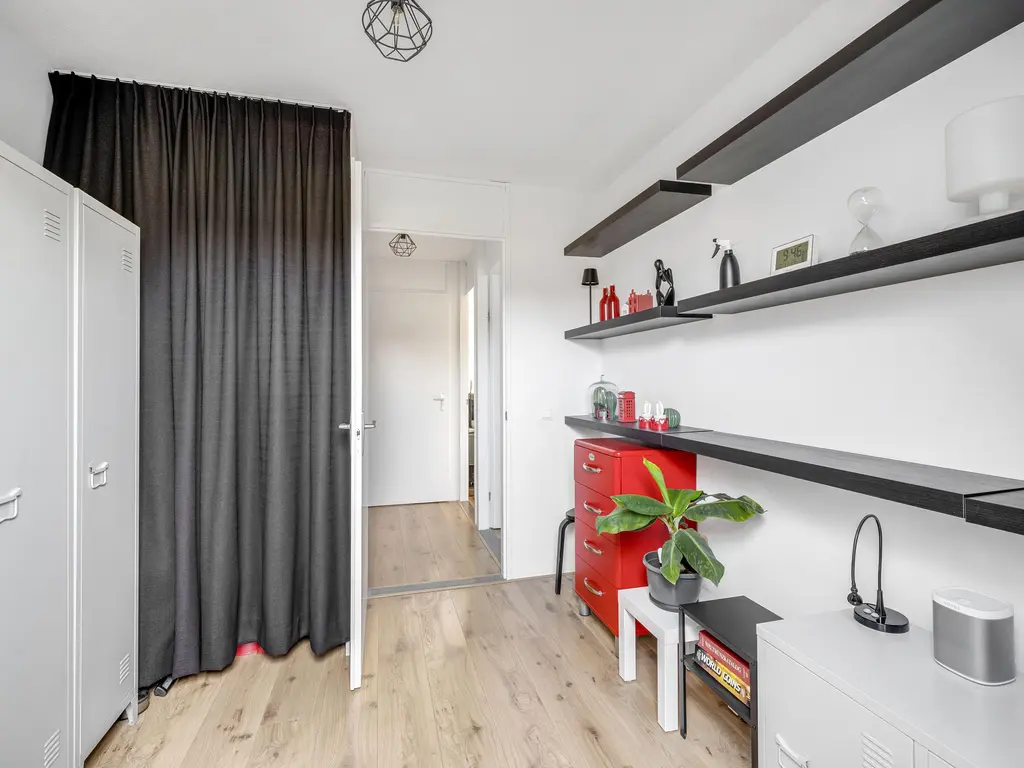 Sparregat 8, BRIELLE