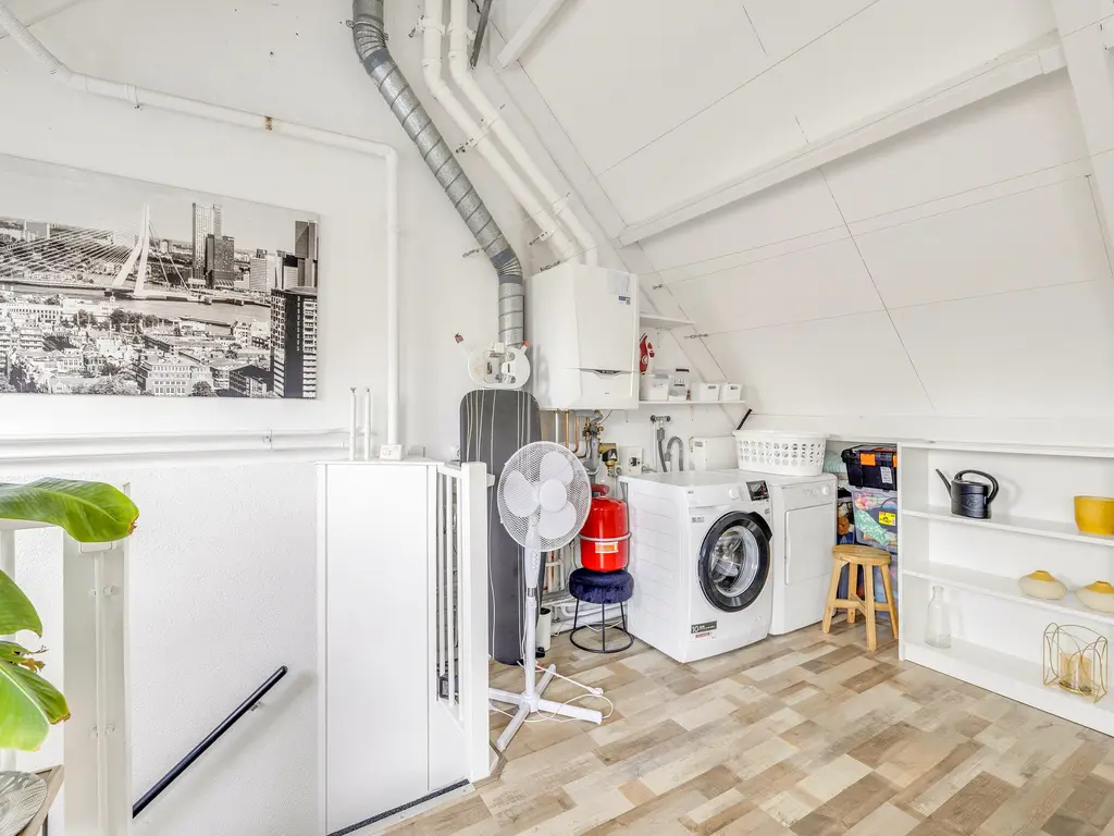 Sparregat 8, BRIELLE