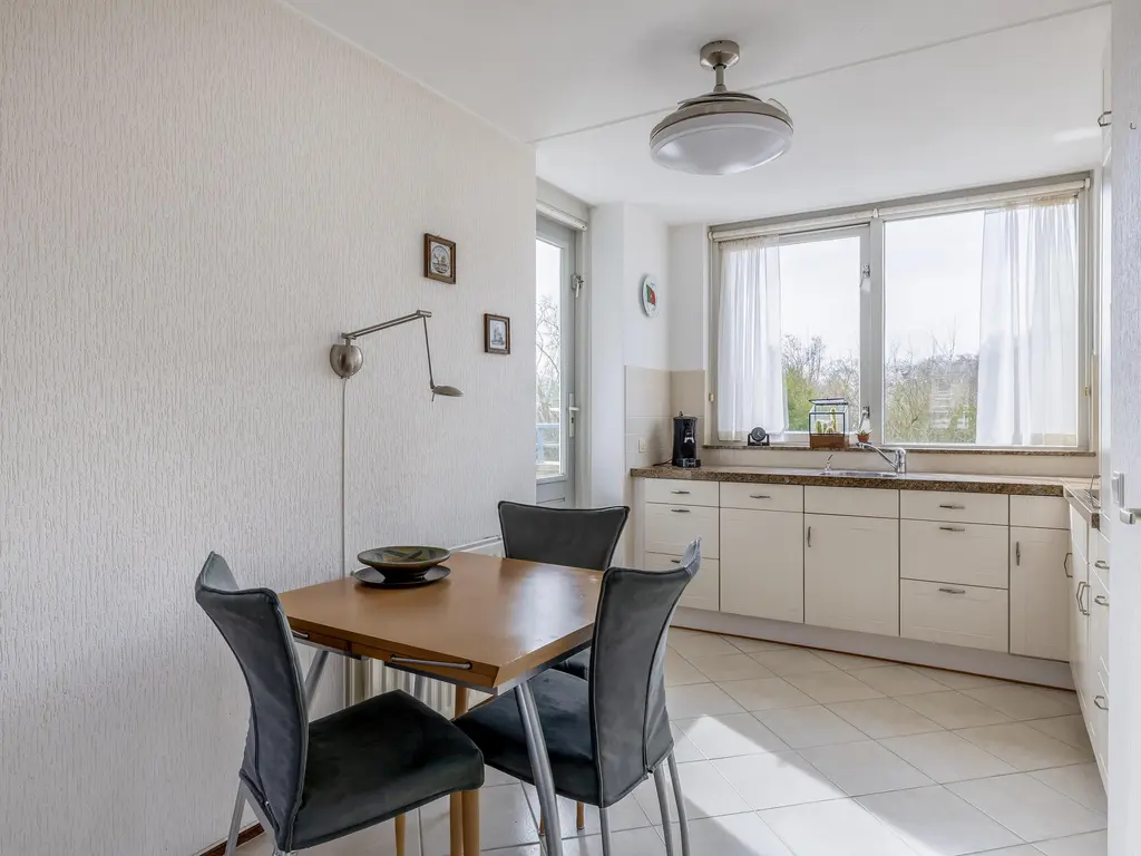 Krammer 32a, BRIELLE