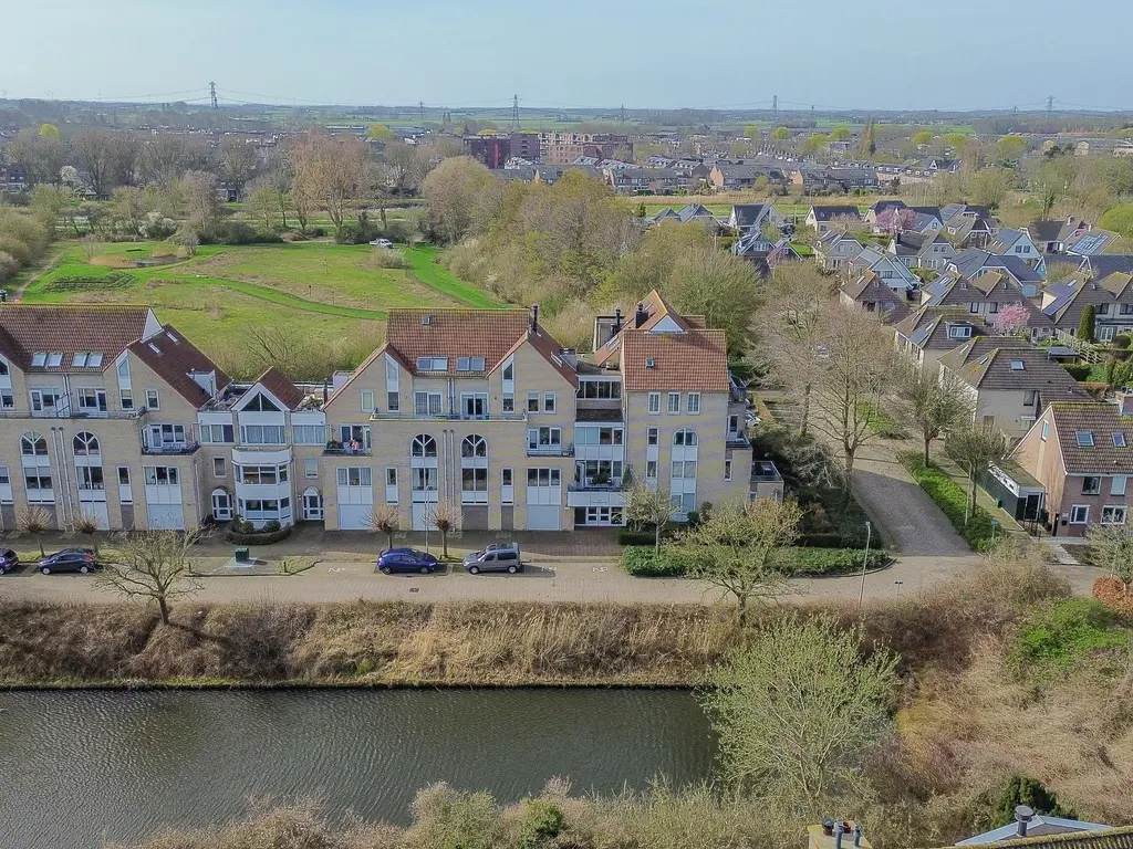 Krammer 32a, BRIELLE