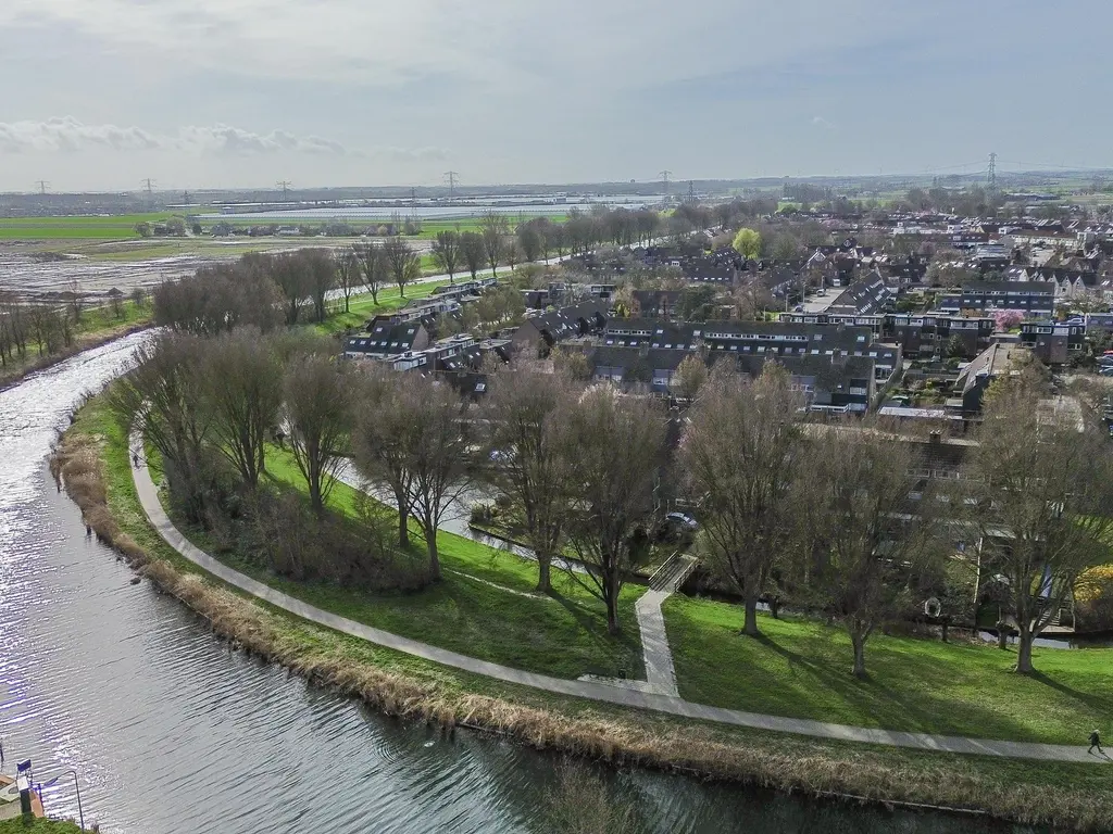 Krammer 32a, BRIELLE