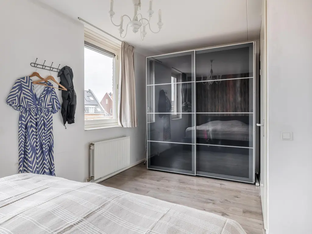 Baljuw 17, BRIELLE