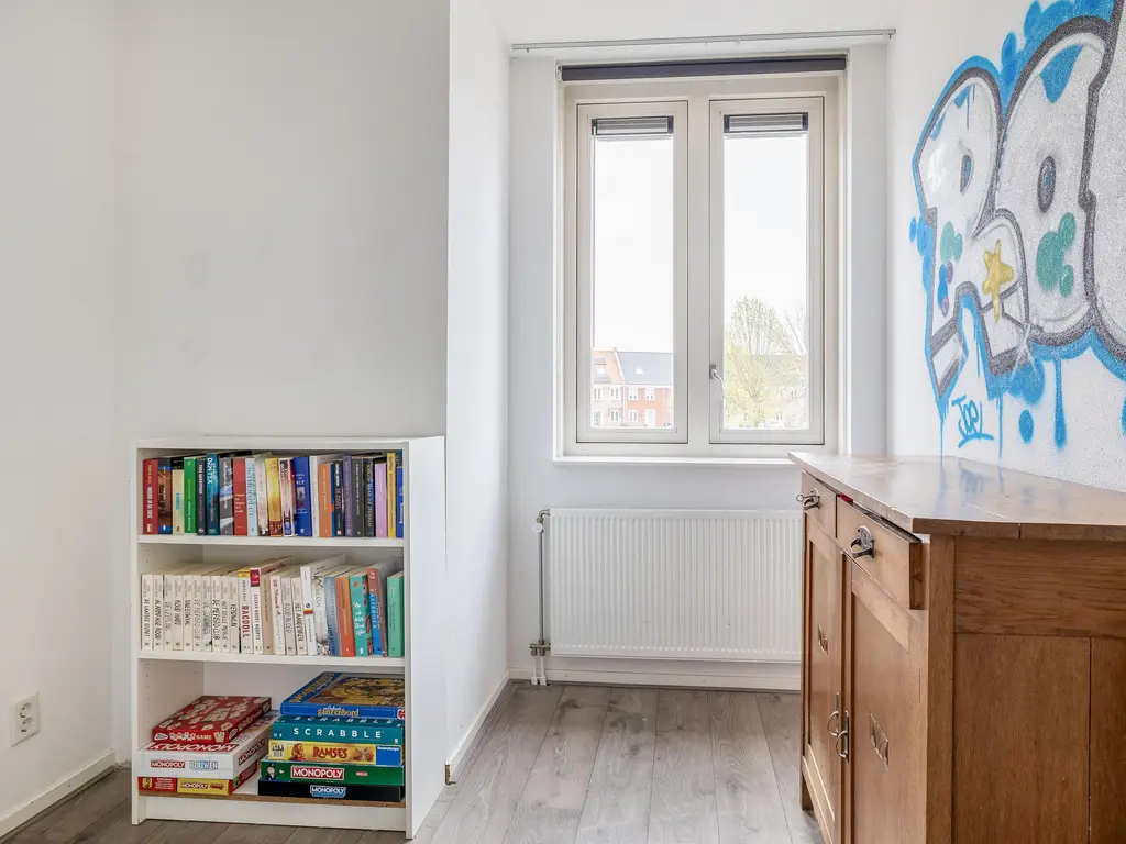 Baljuw 17, BRIELLE