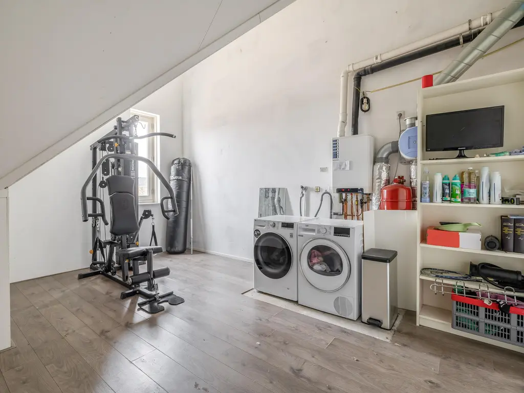 Baljuw 17, BRIELLE