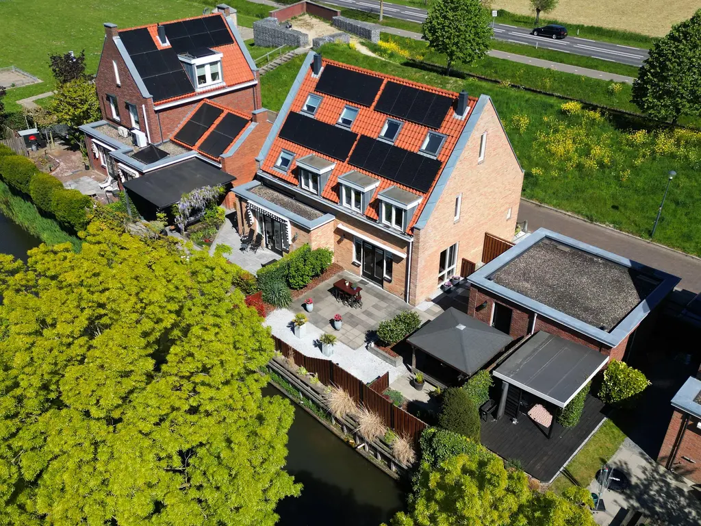 Staaldiep 3, BRIELLE