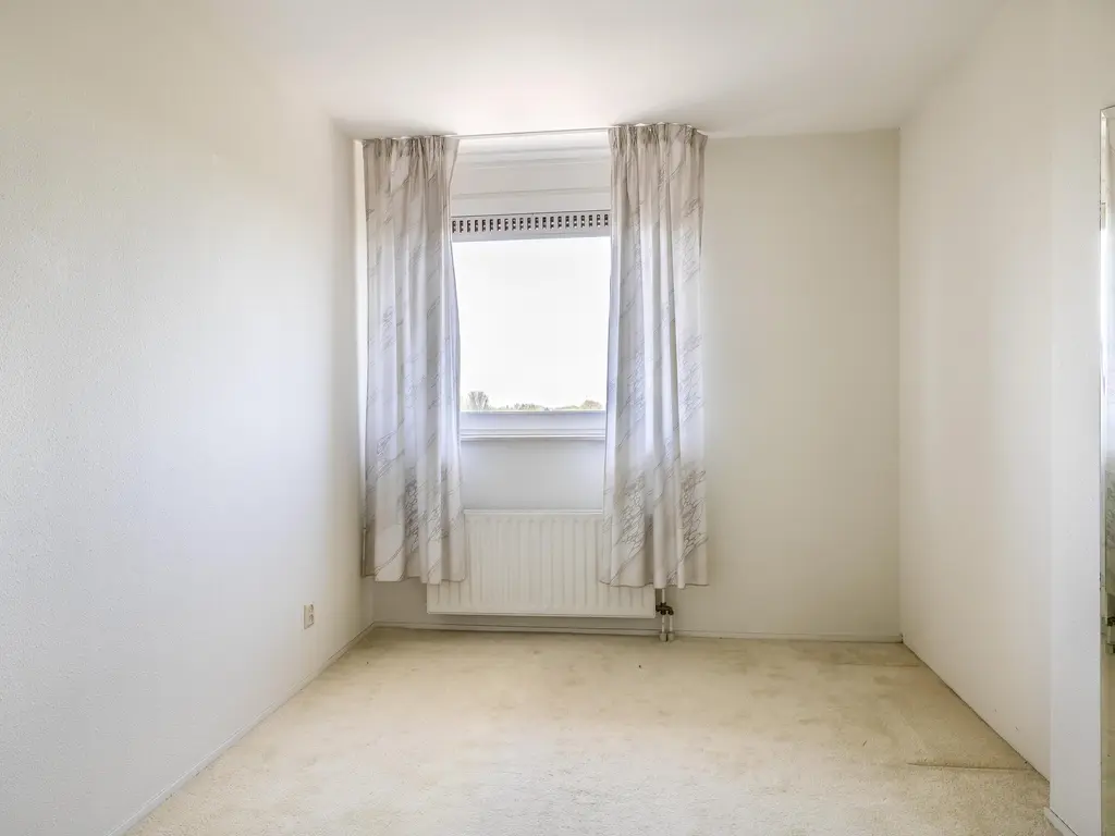 Honte 402, BRIELLE