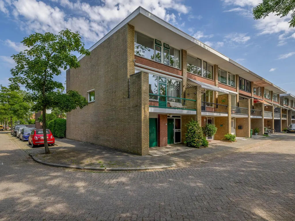 Mgr Smitstraat 42, BRIELLE