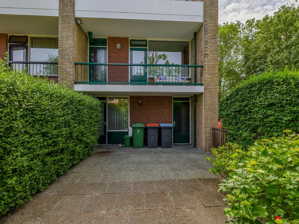 Mgr Smitstraat 42, BRIELLE