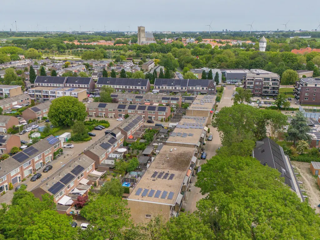 Mgr Smitstraat 42, BRIELLE