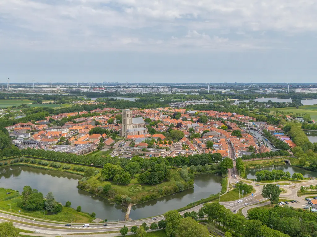 Mgr Smitstraat 42, BRIELLE