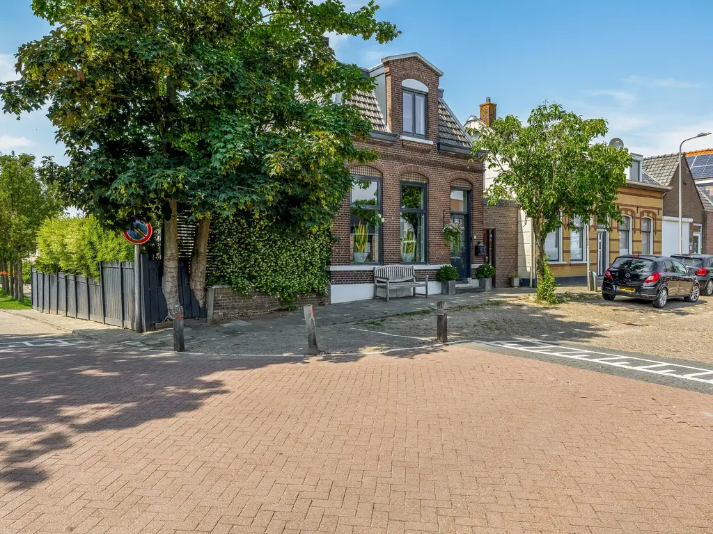 Henry Fordstraat 30, ZWARTEWAAL