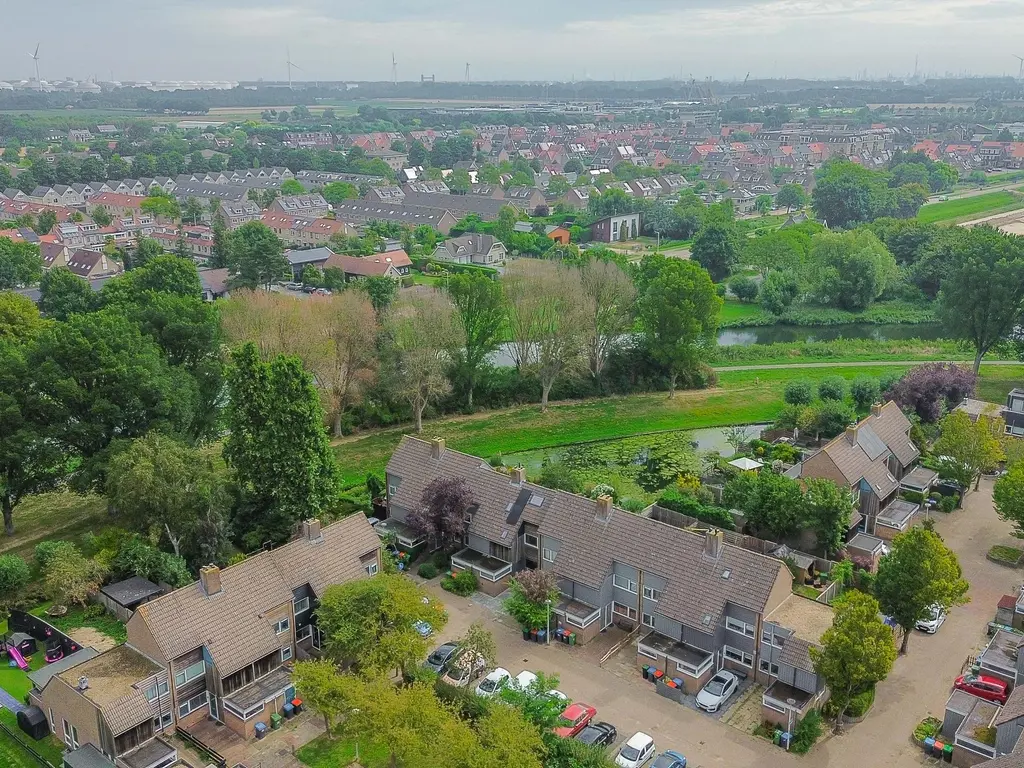 Stoep 22, BRIELLE