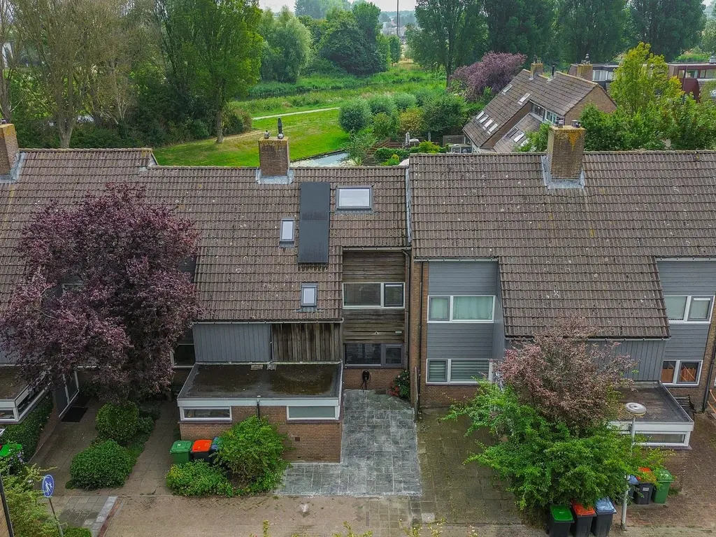 Stoep 22, BRIELLE