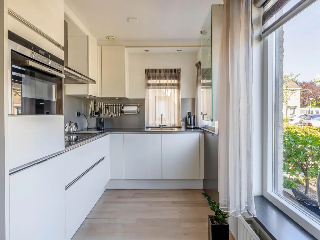 Deel 43, BRIELLE