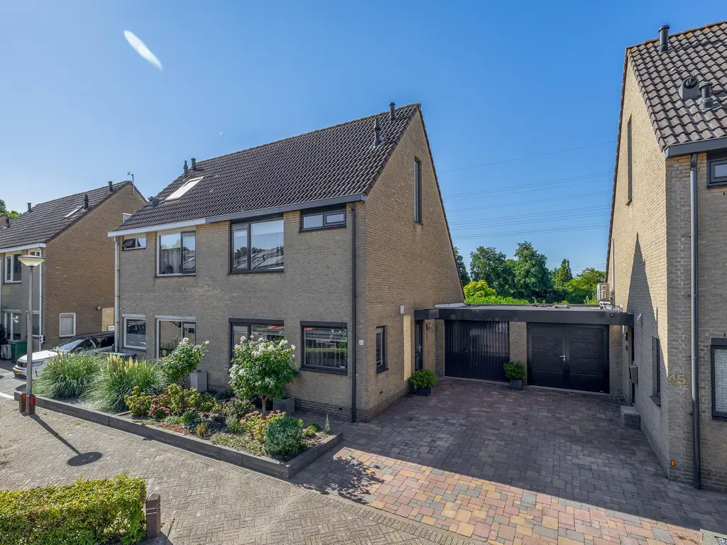 Deel 43, BRIELLE
