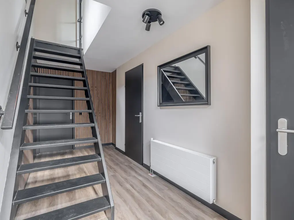 Karveel 1, BRIELLE